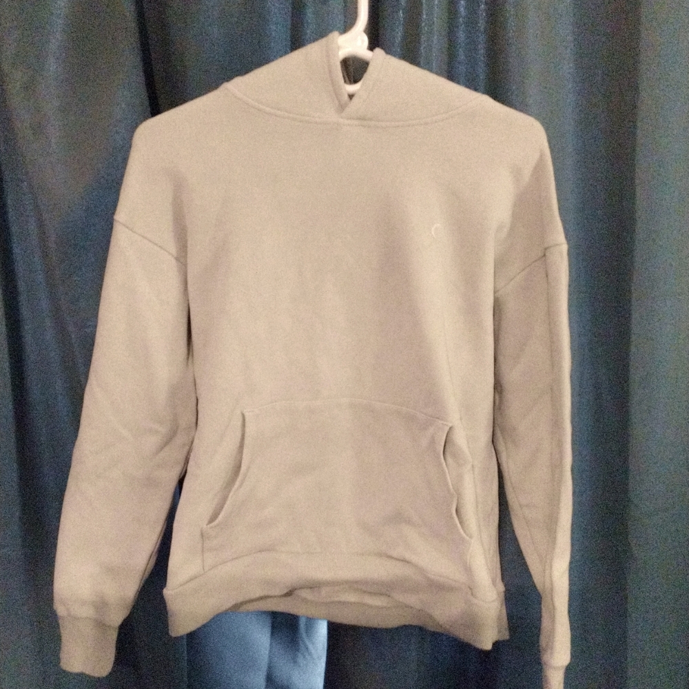 ZYIA Size Medium, Mint colored, Super soft Sweatshirt